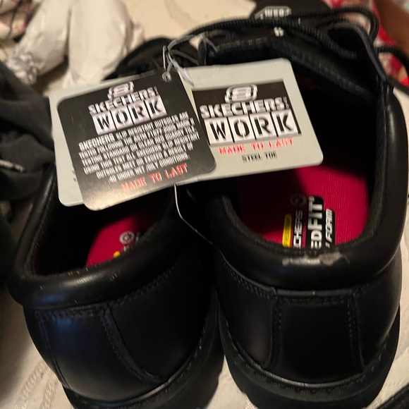 Sketchers Steel Toe NWT shoes - Picture 4 of 4